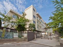 市川市立新井小学校