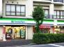 ファミリーマート柏東上町店  1023m