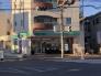 ローソンストア100市川欠真間店  528m