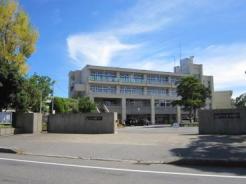 習志野市立香澄小学校
