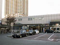 市川駅(JR東日本 総武本線) バス9分、「国文高」」バス停徒歩9分(約700m)
