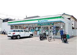 ファミリーマート 鎌ヶ谷南初富店
